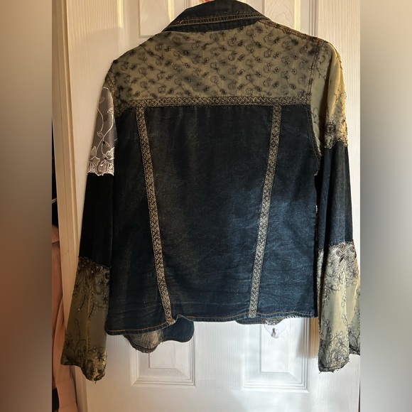 Vintage Stylish jacket - Picture 2 of 2